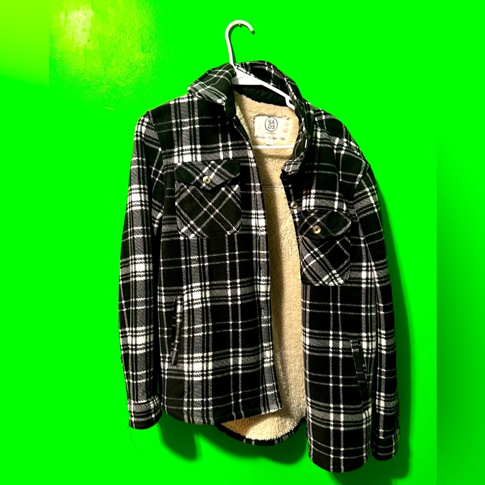 Introducing cozy Black & White Sage Fleece Jacket!🖤🌿 #FleeceFashion #StayWarm